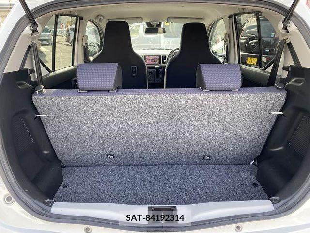 Suzuki ALTO 2019-01 372385-15
