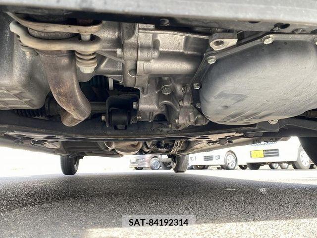 Suzuki ALTO 2019-01 372385-27