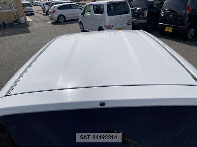 Suzuki ALTO 2019-01 372385-24