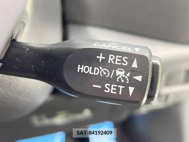 Toyota C-HR 2017-05 294967-5