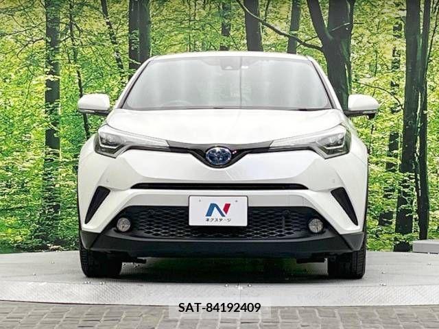Toyota C-HR 2017-05 294967-14