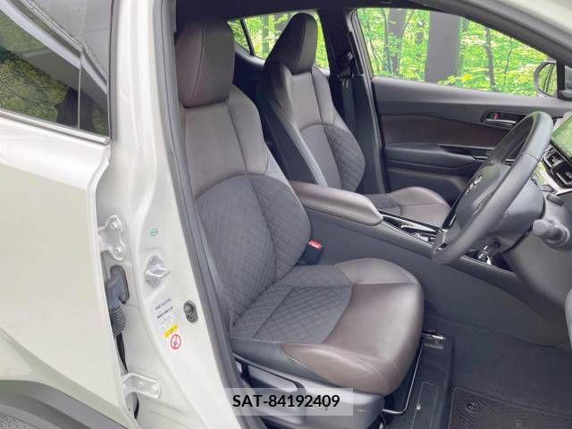 Toyota C-HR 2017-05 294967-16