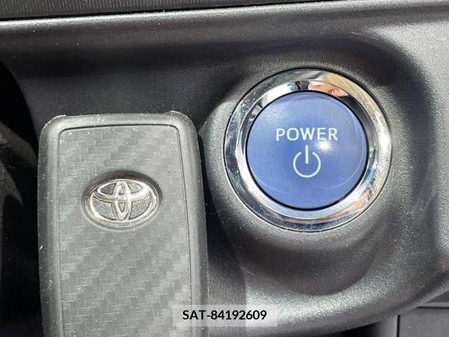 Toyota AQUA 2013-05 292253-4