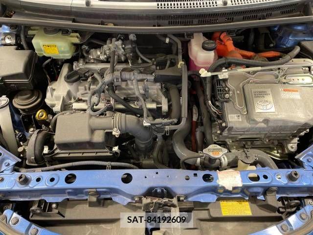 Toyota AQUA 2013-05 292253-18