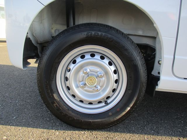Honda N-VAN 2023-08 185980-11