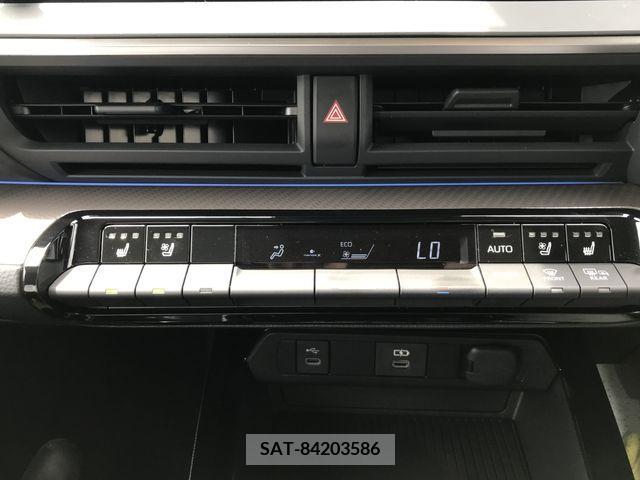 Toyota PRIUS 2023-04 281812-16