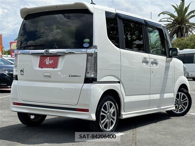 Honda N BOX CUSTOM 2017-04 306692-2