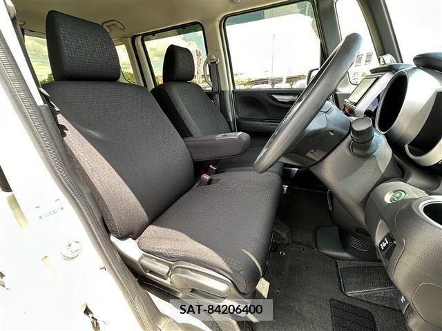 Honda N BOX CUSTOM 2017-04 306692-15