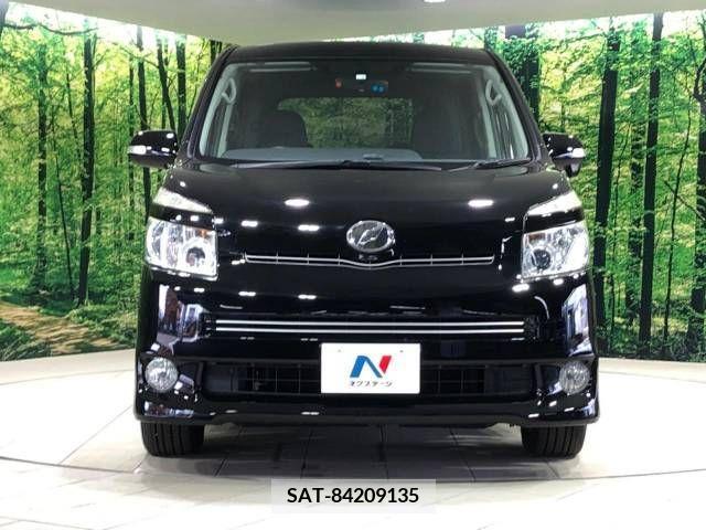 Toyota VOXY 2010-04 289427-15