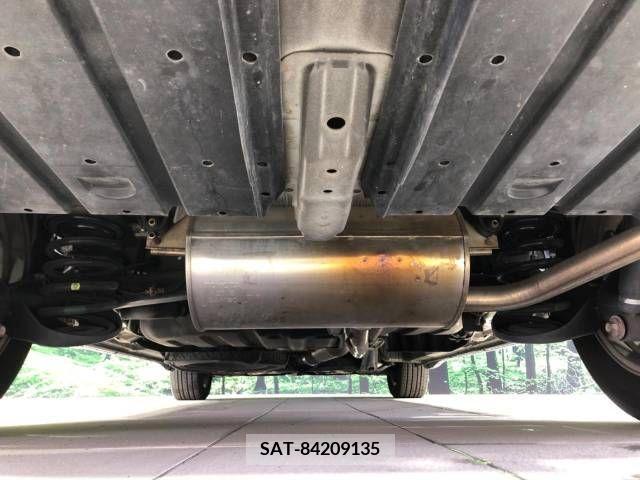 Toyota VOXY 2010-04 289427-19