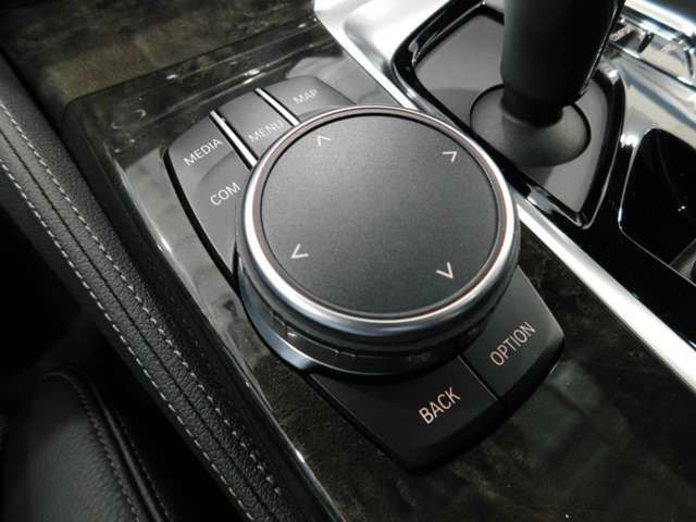 Bmw 5 SERIES 2018-04 28200-11