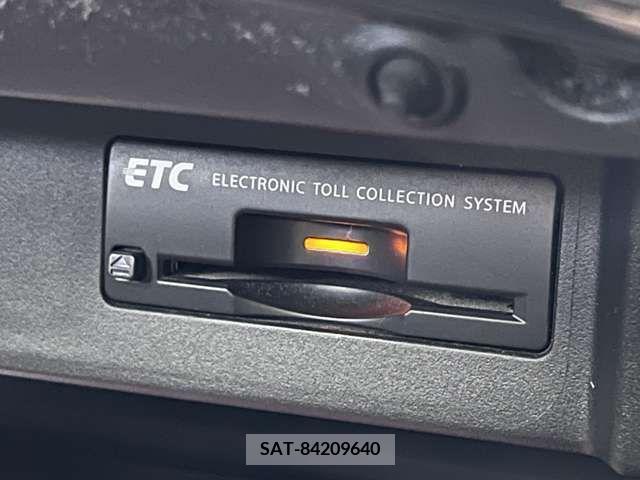 Nissan FUGA 2012-05 270712-18
