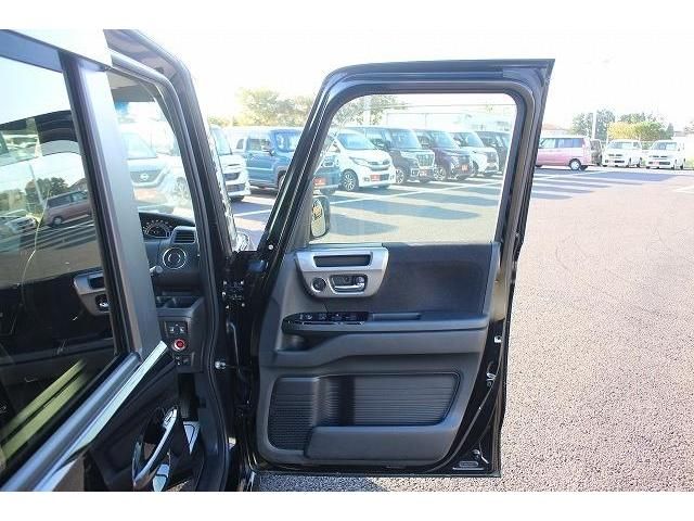 Honda N BOX CUSTOM 2021-12 13728-8