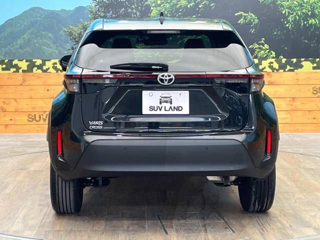 Toyota YARIS CROSS 2021-12 13800-15