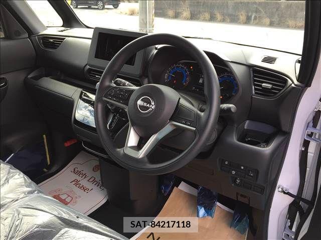Nissan ROOX 2024-02 324163-7