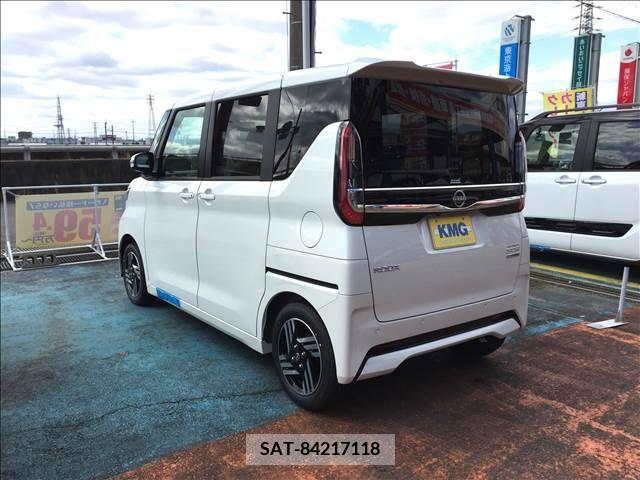 Nissan ROOX 2024-02 324163-4