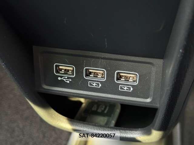 Honda N-ONE 2021-07 215521-15