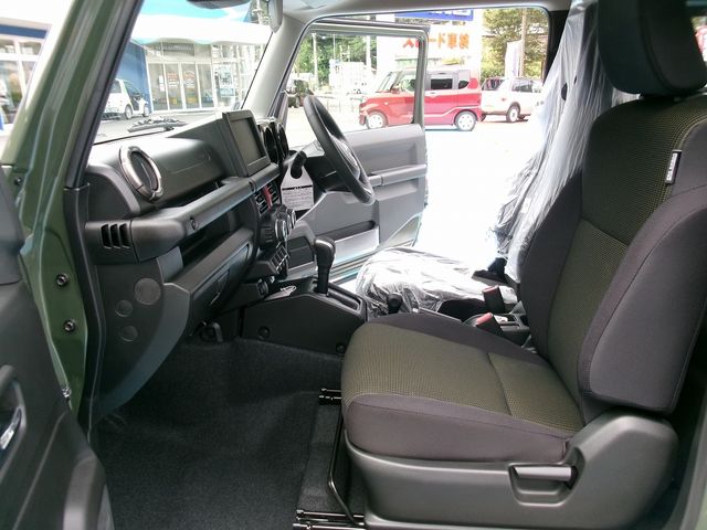 Suzuki JIMNY 2023-06 9016-15
