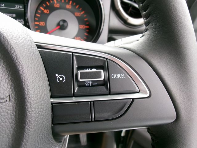 Suzuki JIMNY 2023-06 9016-7