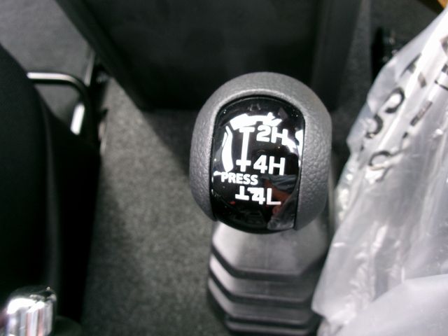 Suzuki JIMNY 2023-06 9016-12