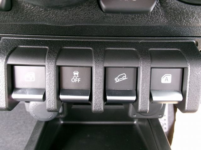 Suzuki JIMNY 2023-06 9016-10
