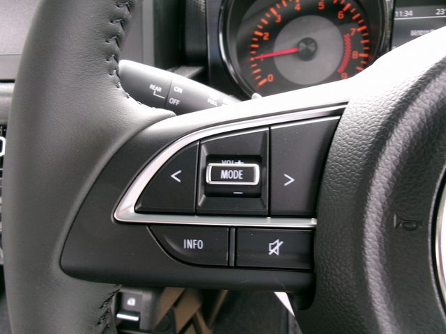 Suzuki JIMNY 2023-06 9016-6