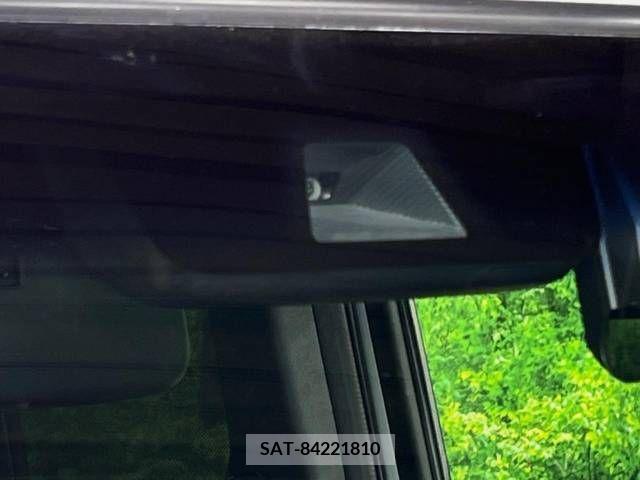 Honda N BOX CUSTOM 2019-05 338291-2