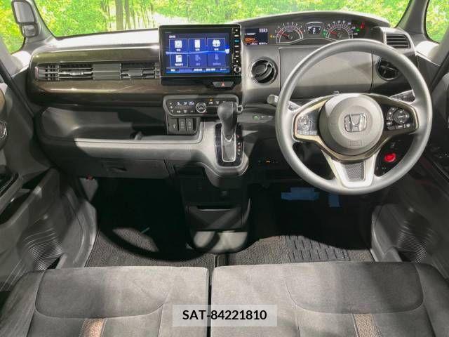 Honda N BOX CUSTOM 2019-05 338291-1