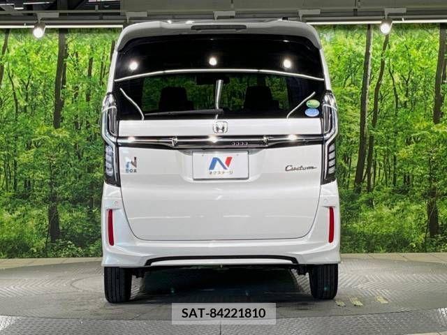 Honda N BOX CUSTOM 2019-05 338291-15