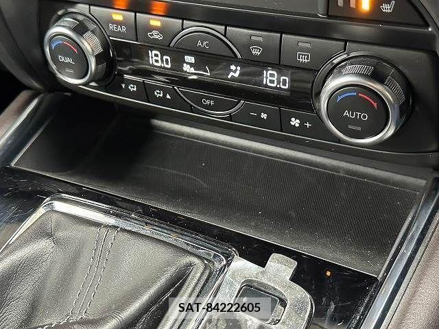 Mazda CX-8 2018-09 209865-11