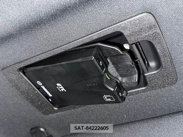 Mazda CX-8 2018-09 209865-3