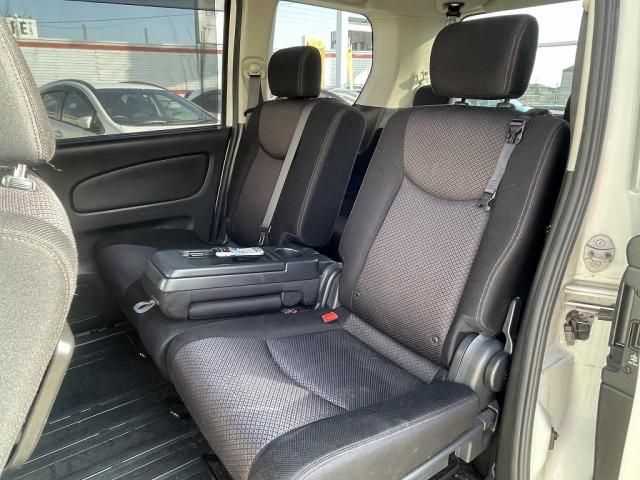 Nissan SERENA 2013-03 192131-18