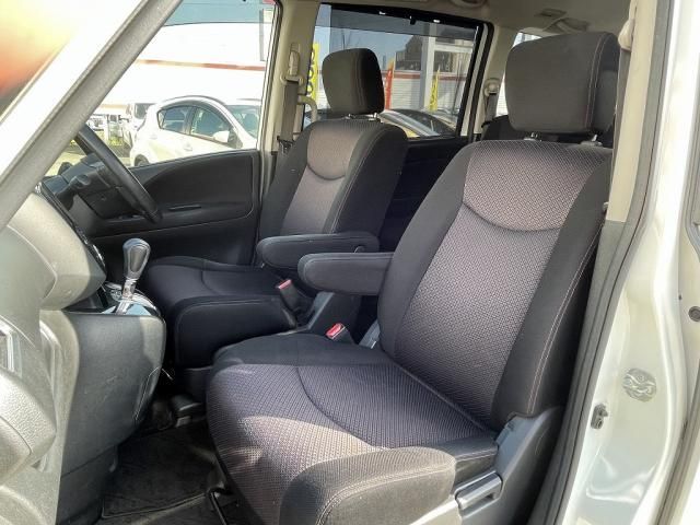 Nissan SERENA 2013-03 192131-16
