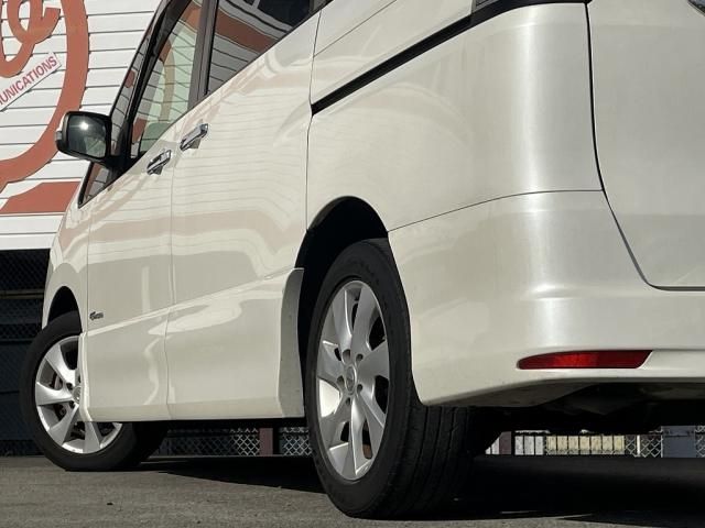 Nissan SERENA 2013-03 192131-8