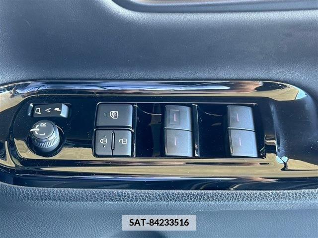 Toyota NOAH 2020-07 345510-25