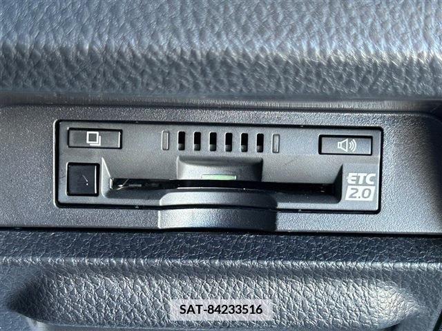 Toyota NOAH 2020-07 345510-23