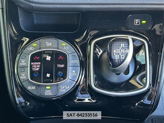 Toyota NOAH 2020-07 345510-20