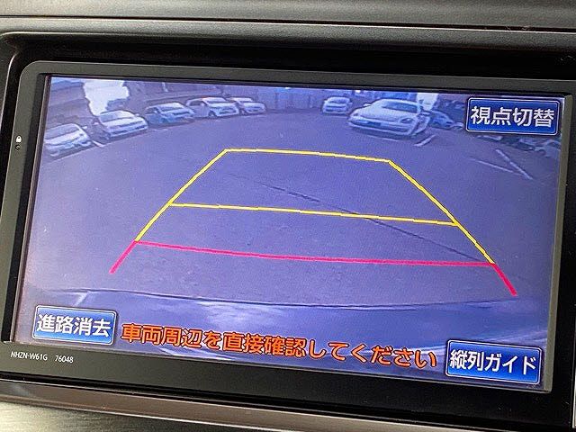 Toyota PRIUS ALPHA 2012-03 181307-11