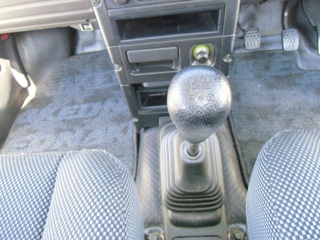 Daihatsu NAKED 2003-07 21051-29
