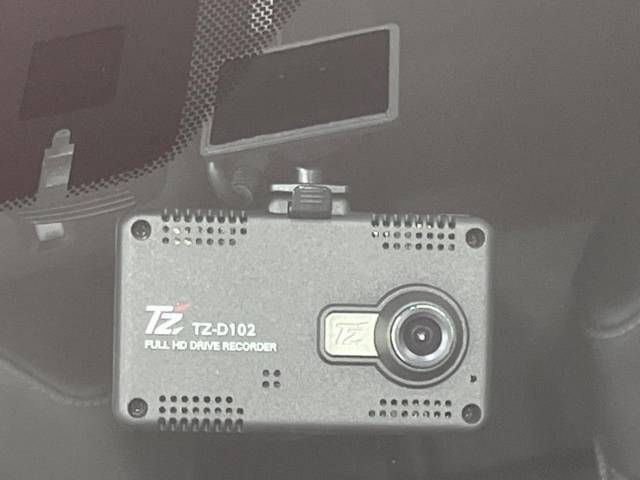 Toyota RAV4 2019-04 9403-7