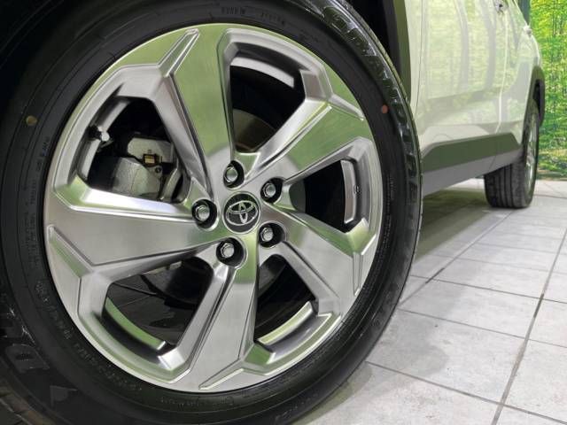Toyota RAV4 2019-04 9403-13