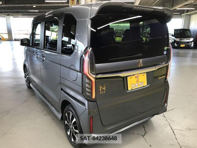 Honda N BOX CUSTOM 2018-11 392754-2