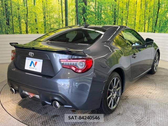 Toyota 86 2021-03 321233-17