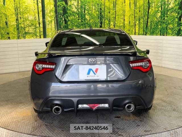 Toyota 86 2021-03 321233-15
