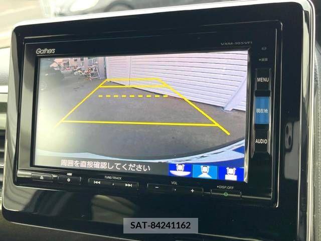 Honda N BOX 2017-10 278722-3