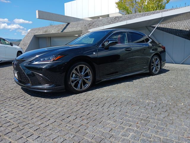 Lexus ES 2020-06 6928-1
