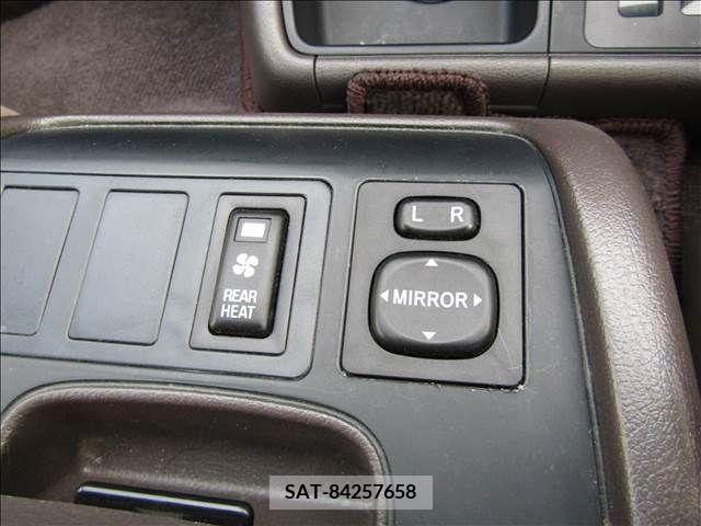 Toyota HIACE WAGON 2001-02 228953-6