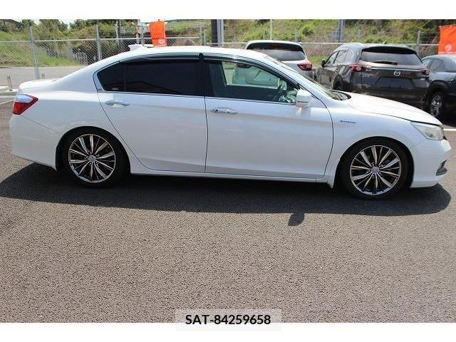 Honda ACCORD HYBRID 2014-11 233670-7