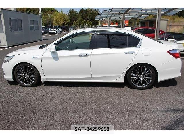 Honda ACCORD HYBRID 2014-11 233670-9