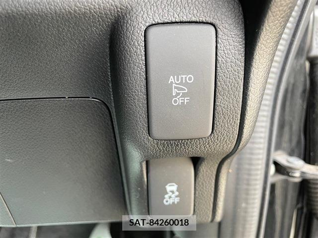 Honda N BOX CUSTOM 2017-09 231338-17